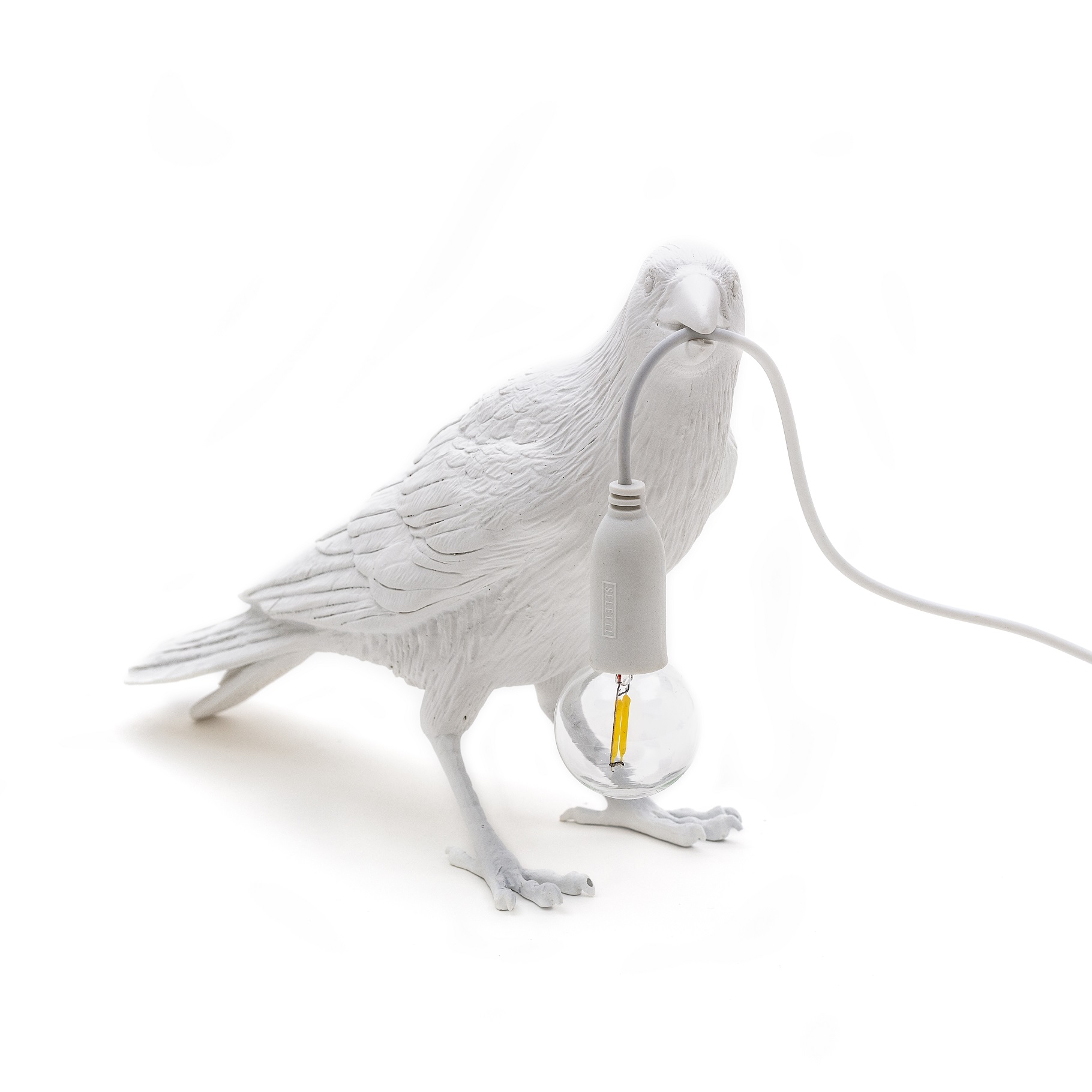 14732_waiting-white_5_