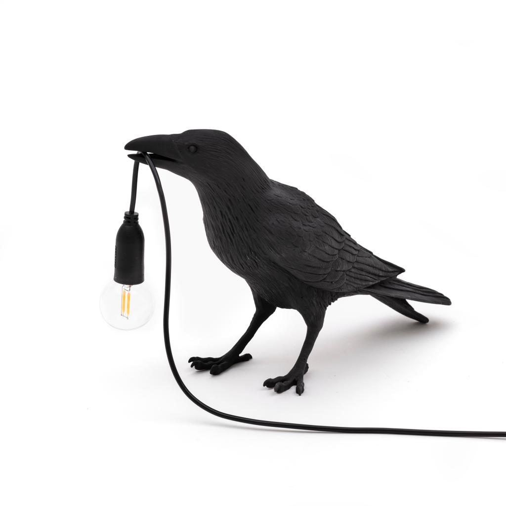 14735_waiting-black_6_