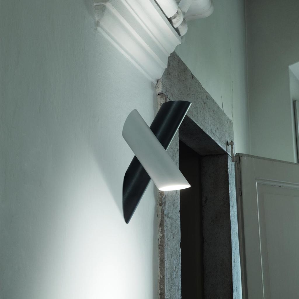 2tubes-wall-black2-4
