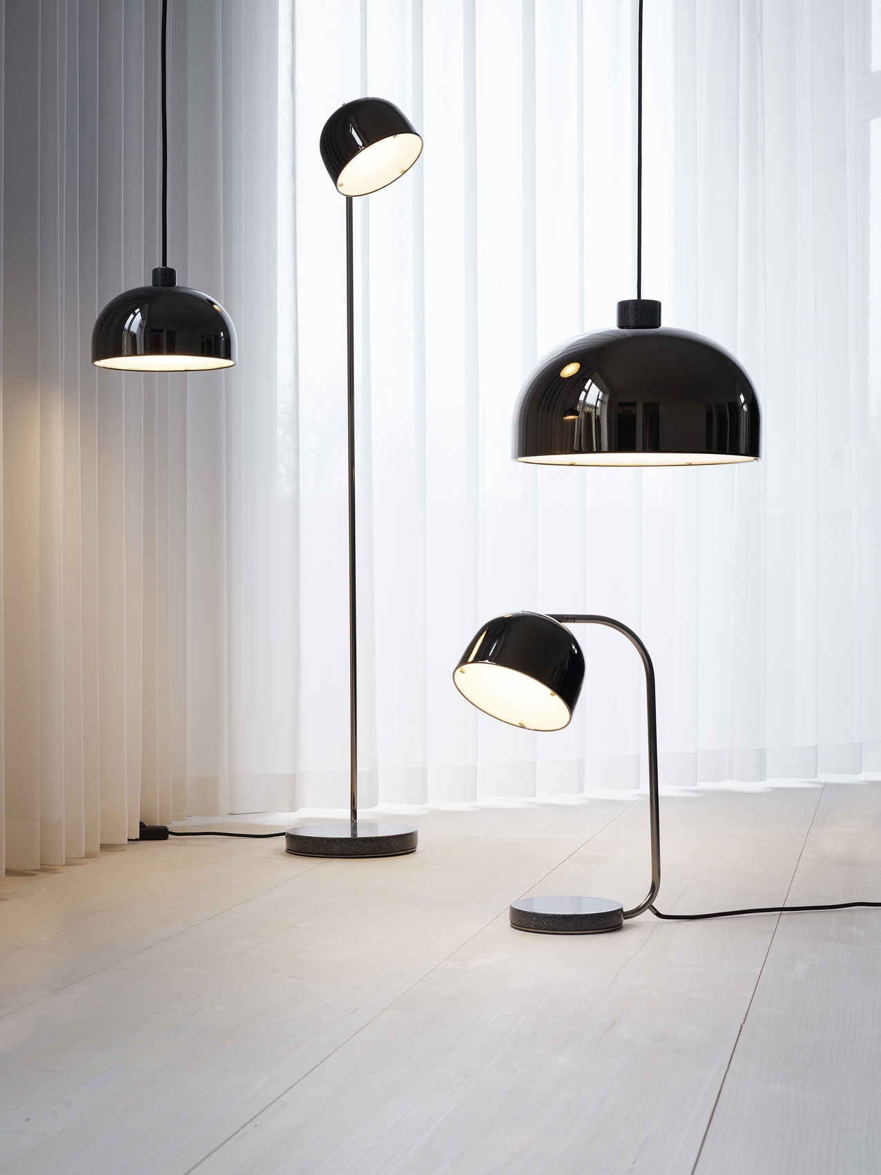 5020_normann_copenhagen_grant_black_group_02