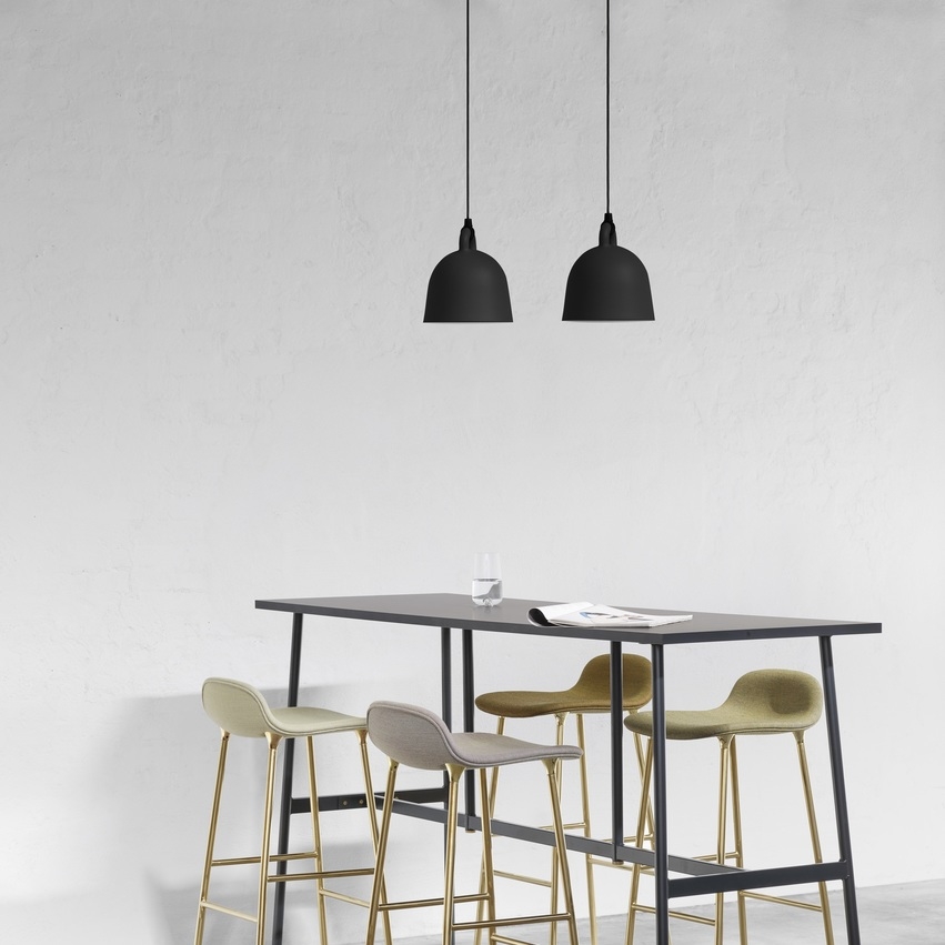 603063_normann_copenhagen_union_table_190x60xh105_5cm_black_form_barstool_brass_bell_lamp_2018_01