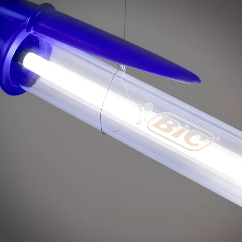 BIC_LAMPE_BLEUE_2