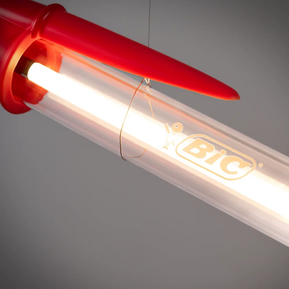 BIC_LAMPE_ROUGE_2