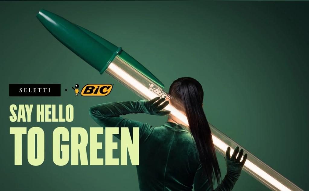 Lampe BIC Verte-11