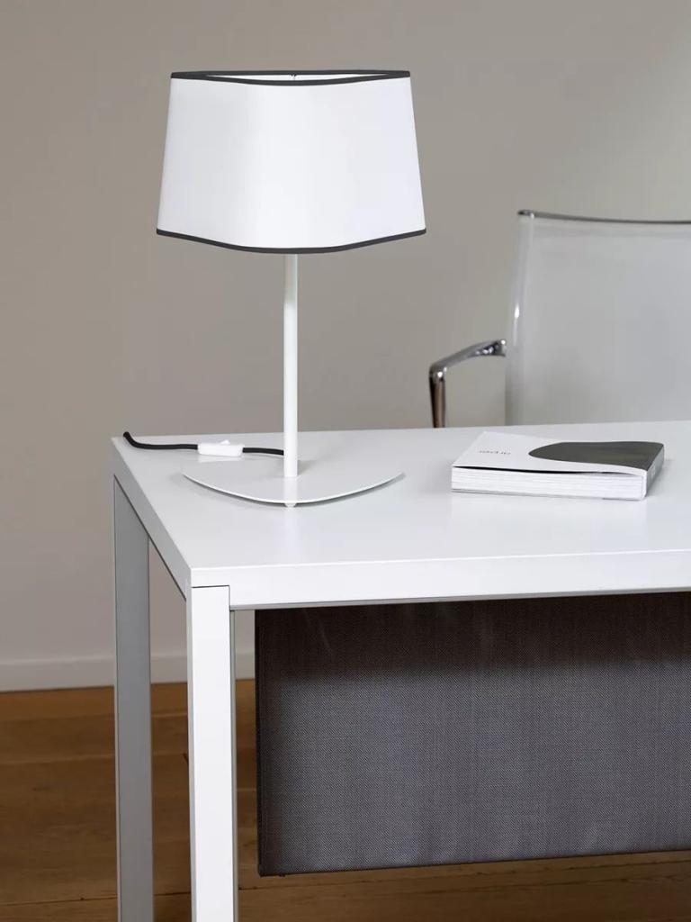 Lampe de Table Moyen Nuage Blanc bordure noire-5