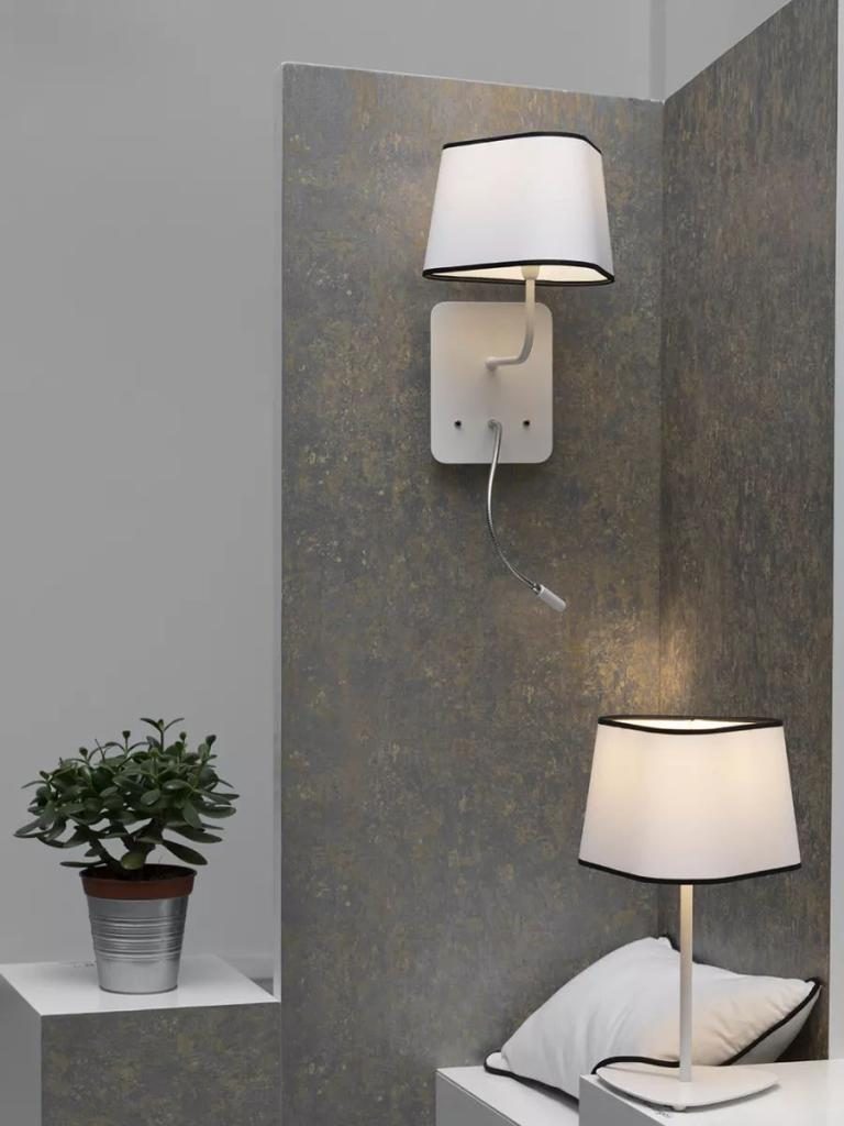 Lampe de Table Petit Nuage Blanc bordure noire-11