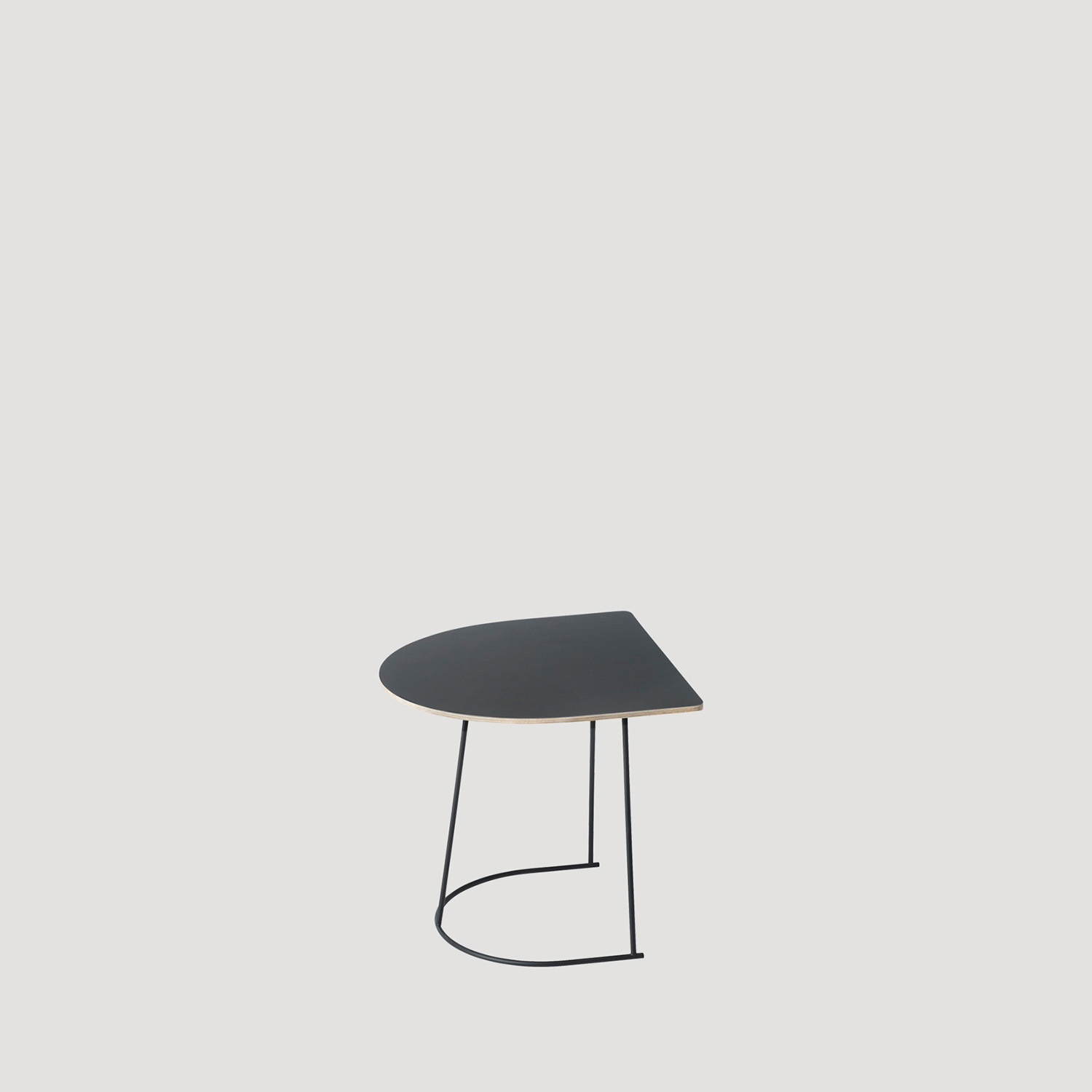 airy_half_black_3