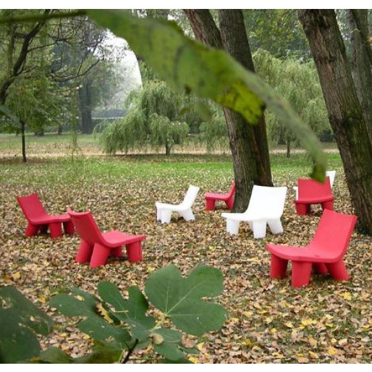 Low Lita Chaise