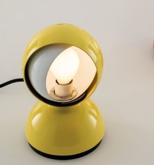 eclisse-lampe-de-table-jaune-artemide-ilightyou-1