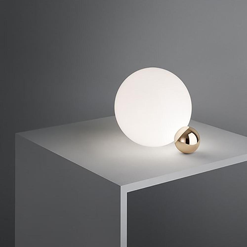 f1952044_lampe_poser_copycat_finition_laiton_1