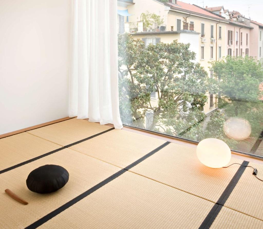 glo_ball_table_1