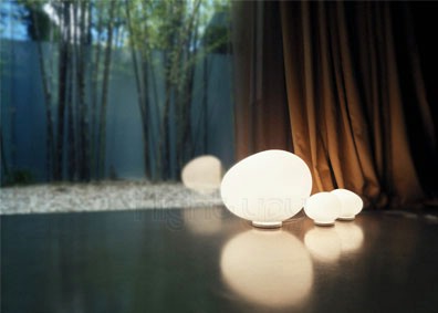 gregg-table-foscarini-large_19