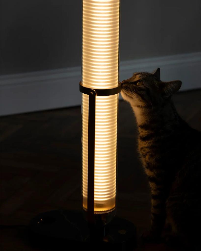 la_lampe_frechin_dcw_2