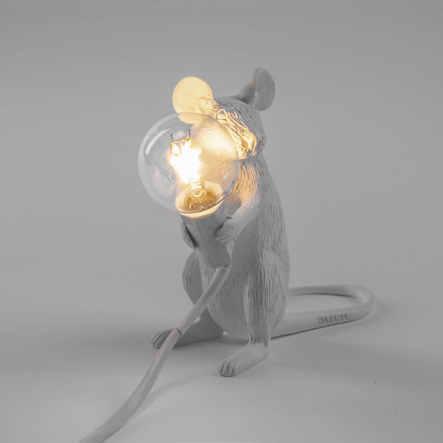 lampe-a-poser-seletti-mouse-lampe-a-poser-souris-assise-h12-5cm-19915-818
