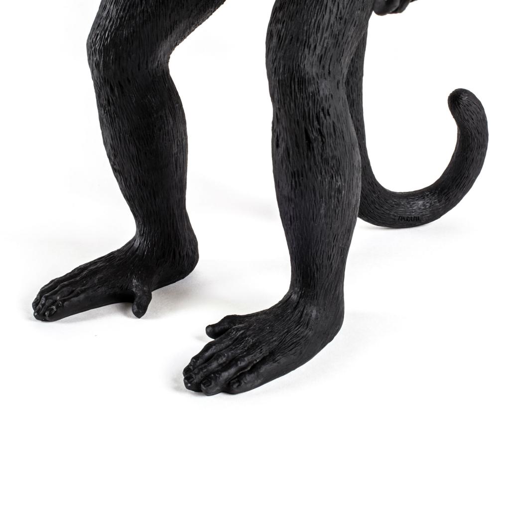 luminaire-exterieur-seletti-monkey-lampe-a-poser-singe-debout-exterieur-noir-h54cm-19916-245