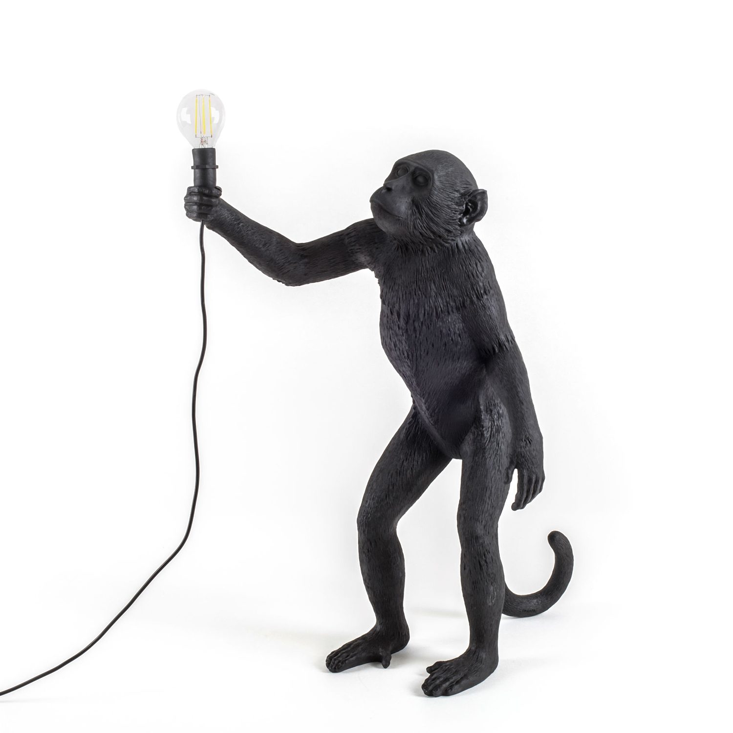 luminaire-exterieur-seletti-monkey-lampe-a-poser-singe-debout-exterieur-noir-h54cm-19916-918