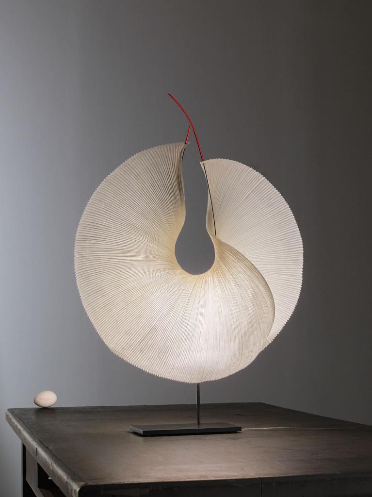 mamo_yoruba-rose-lampe-de-table-ingo-maurer-ilightyou