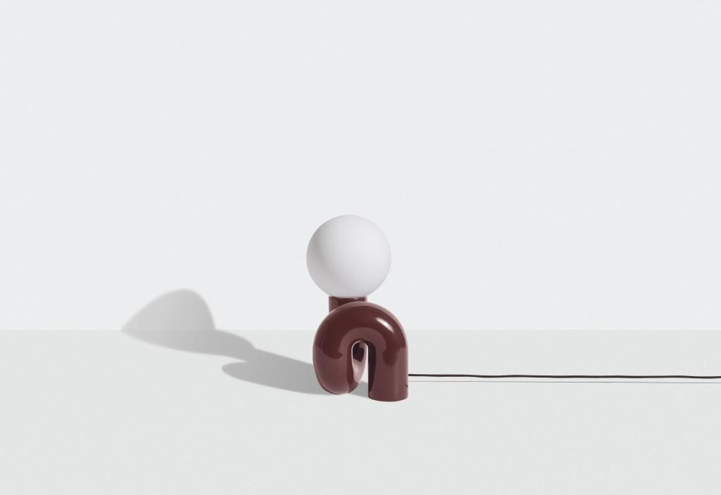 neotenic-lampe-de-table-petite-friture-ilightyou_h26_cherry_1_rvb