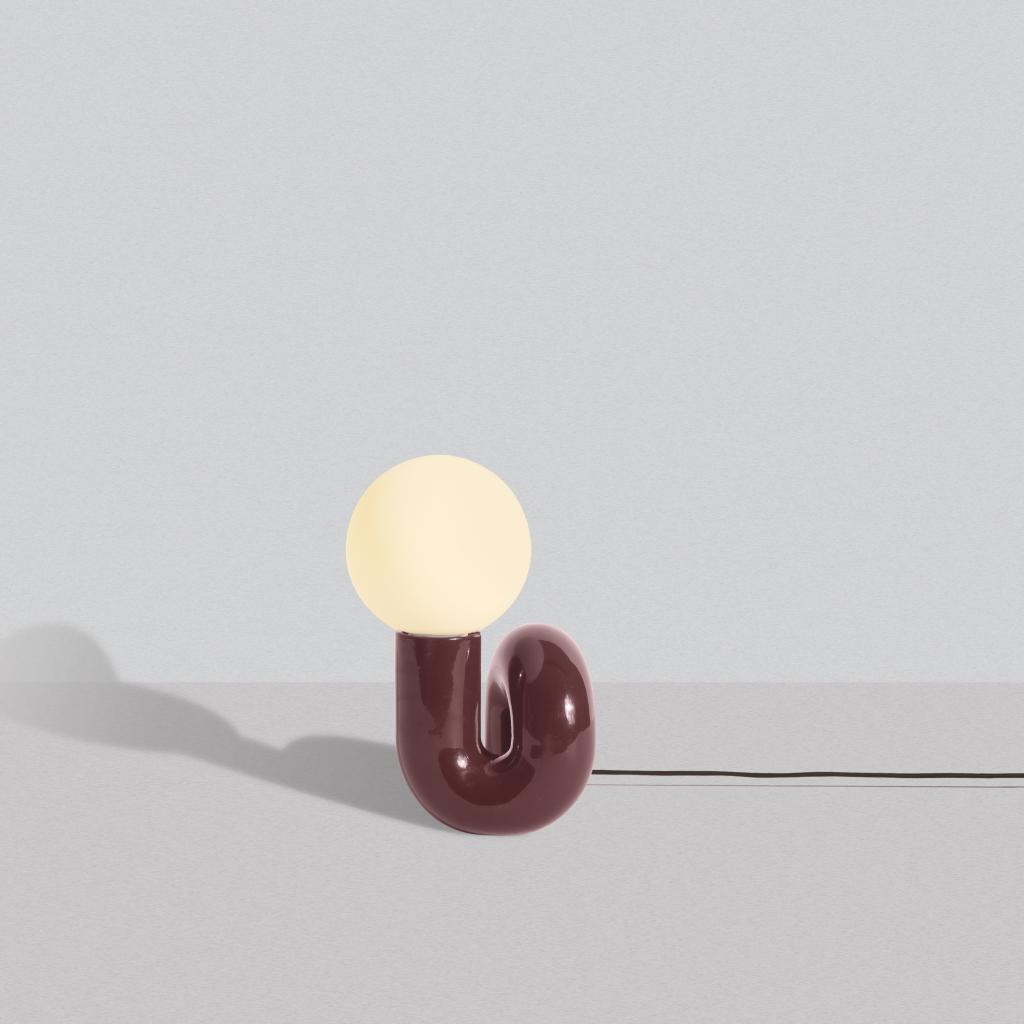 neotenic-lampe-de-table-petite-friture-ilightyou_h26_cherry_6_rvb