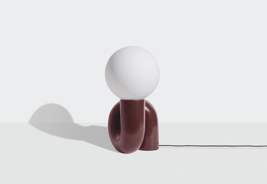 neotenic-lampe-de-table-petite-friture-ilightyou_h51_cherry_3_rvb