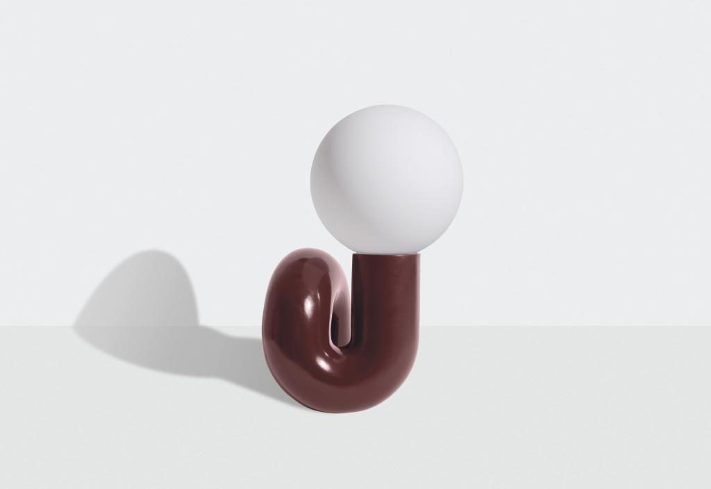 neotenic-lampe-de-table-petite-friture-ilightyou_h51_cherry_4_rvb