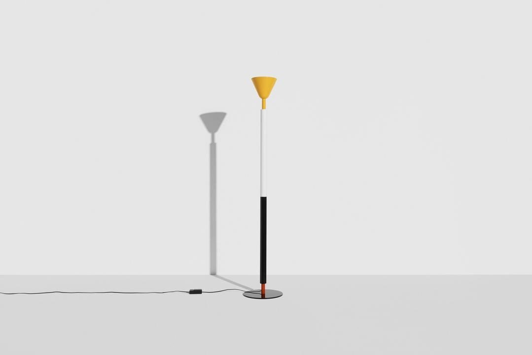 petite_friture_pyl_floor_lamp_yellow_off_012