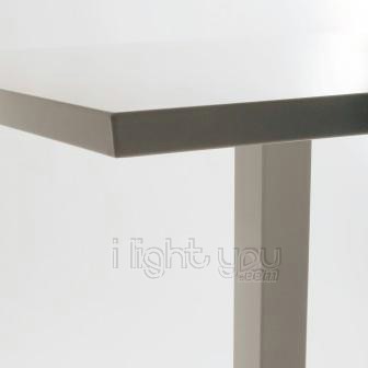 round-table-emu-1_10